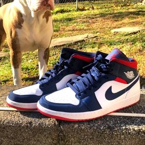 Nike Air Jordan 1 Mid